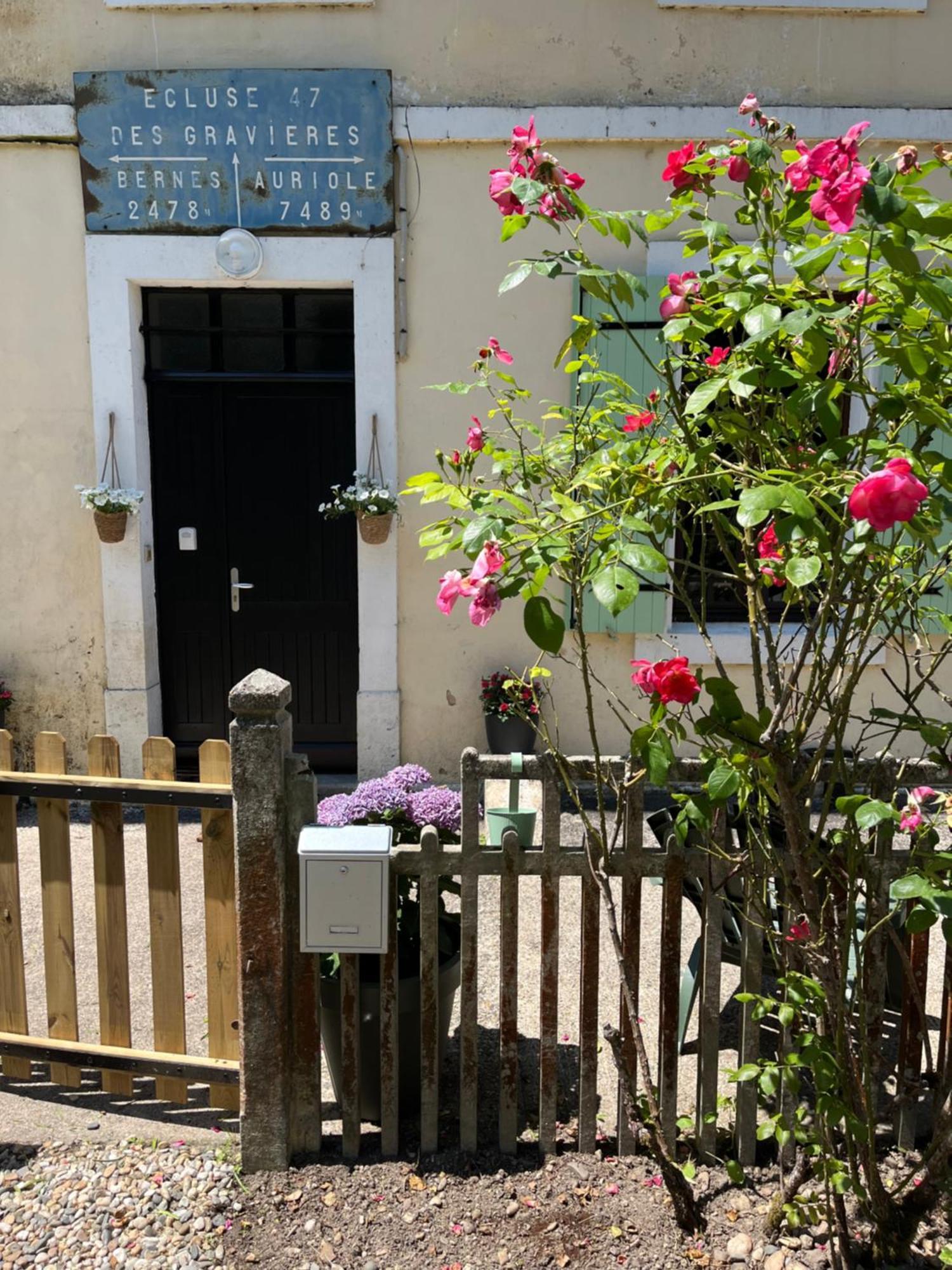Gite Le Coup De Pompe Ecluse 47 Meilhan-sur-Garonne Exterior foto